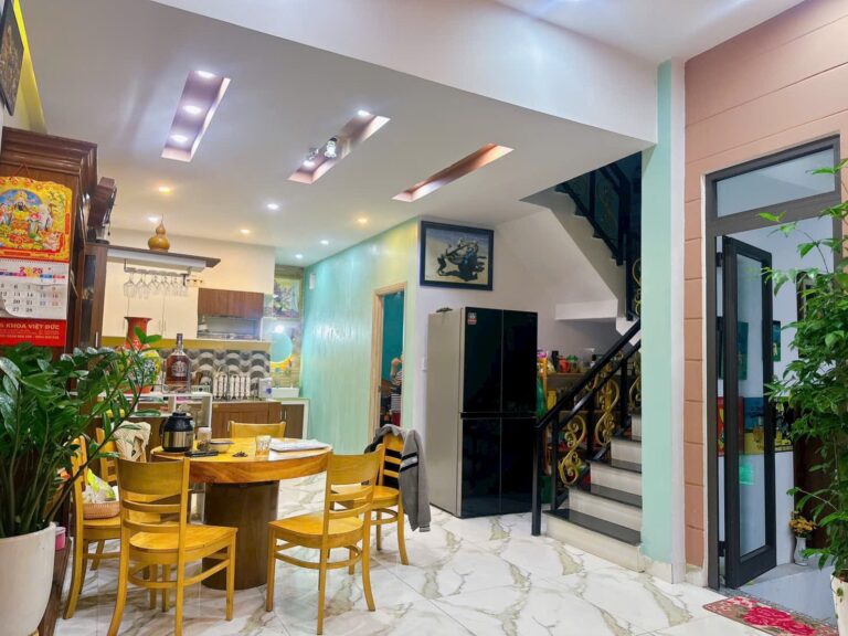 Nhà 2 Tầng 80m² – Ngang 7.25m Hiếm Có – Ô Tô Tới Cửa