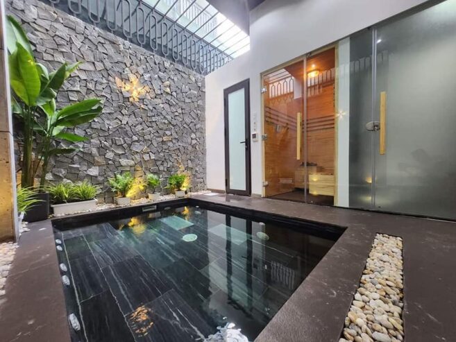 Căn Biệt Thự Mặt Tiền Đường Rộng,  View Biển, Thiết Kế Hiện Đại, Tiện Ích Đầy Đủ