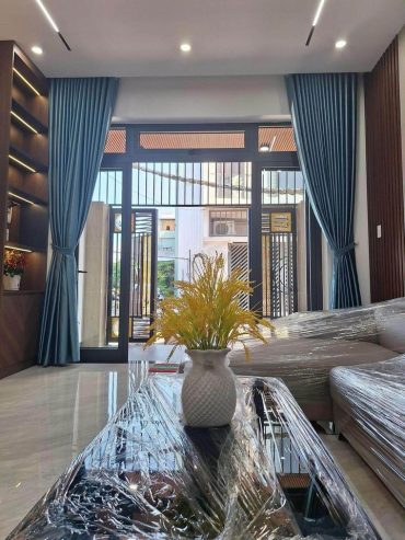 Chào Bán Nhà 3 Tầng Kiệt Ô Tô Trần Đình Tri – Vị Trí Đẹp, Dân Cư Sầm Uất